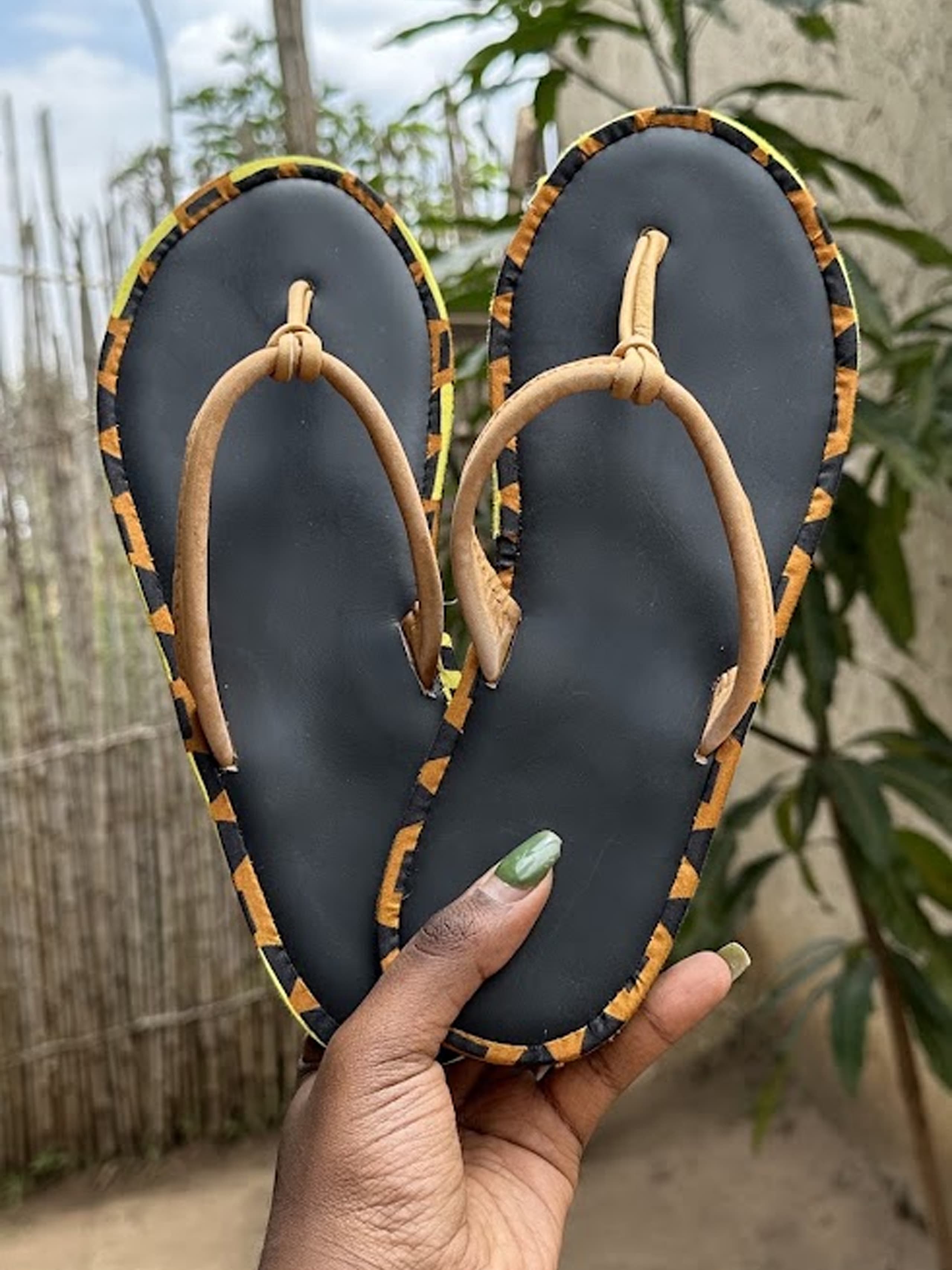 Flip-Flop - Ddala Africa Works