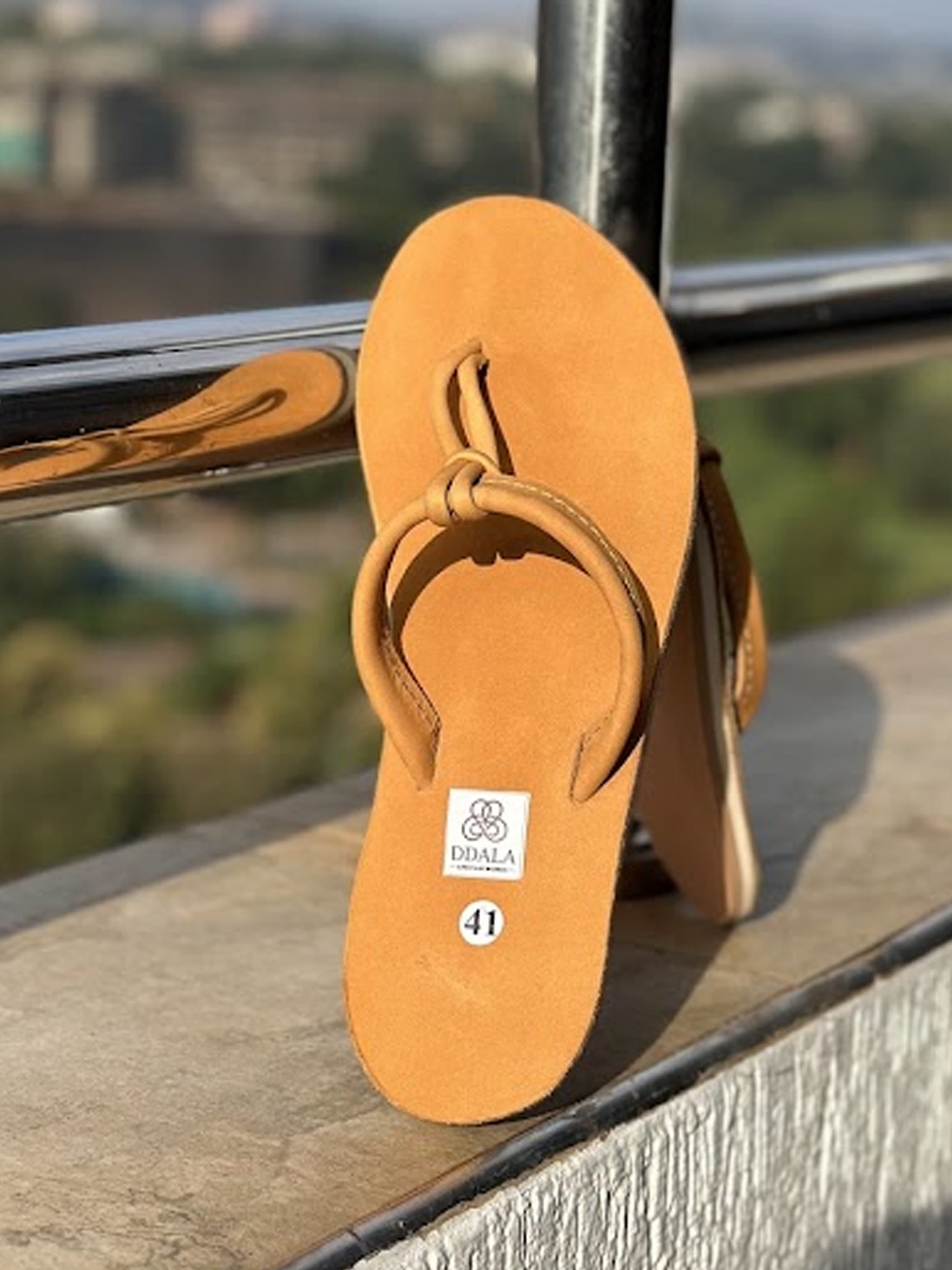 Flip-Flop - Ddala Africa Works